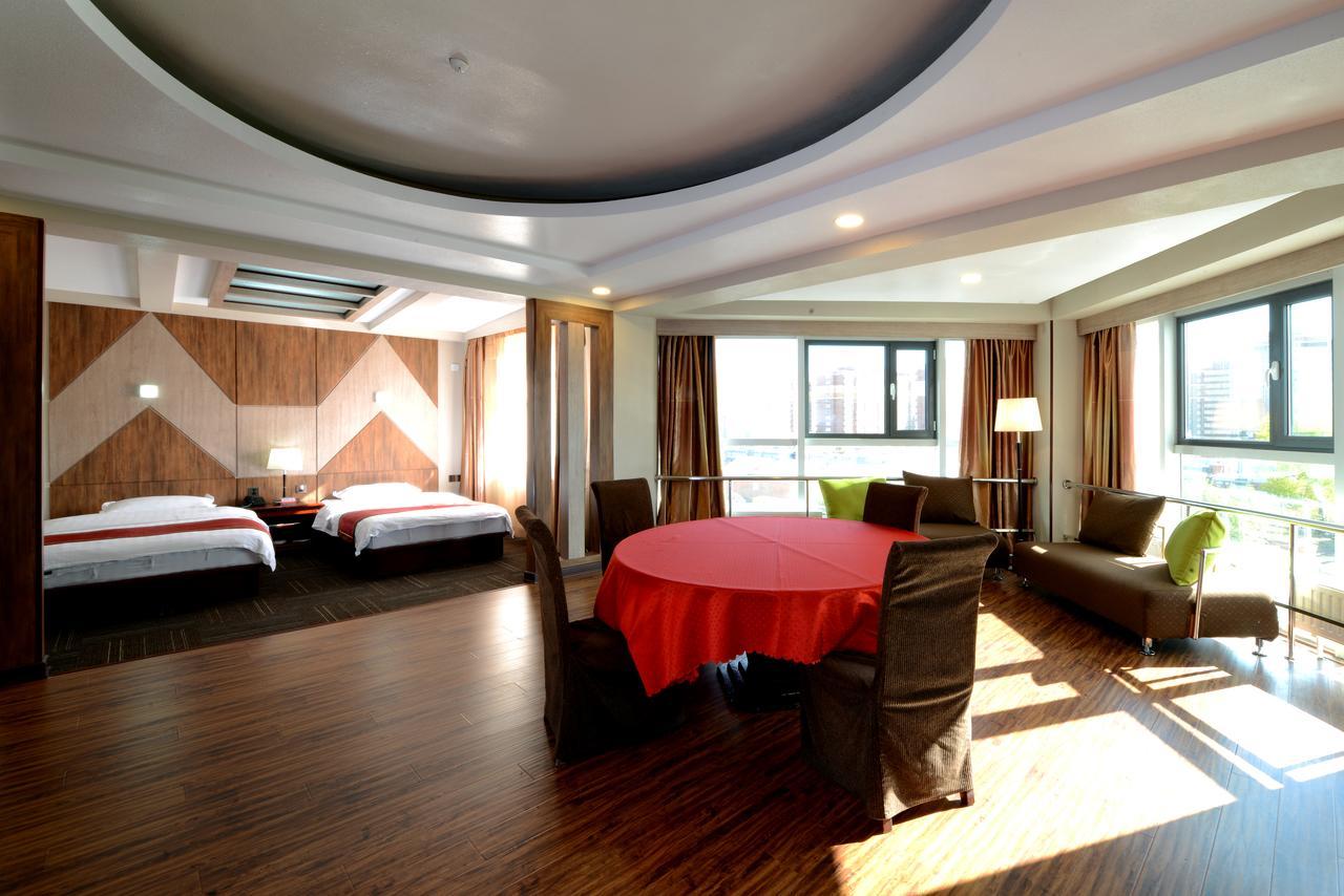Zolo Hotel Ulaanbaatar Exterior foto